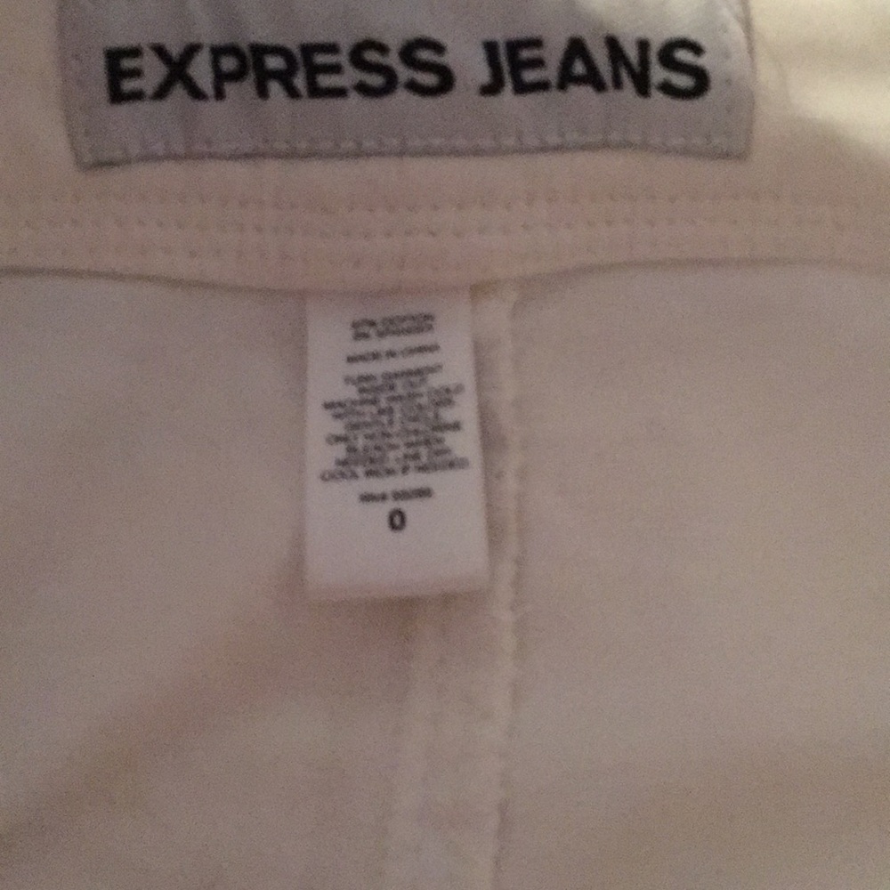 Express High Rise shorts - Picture 3 of 3